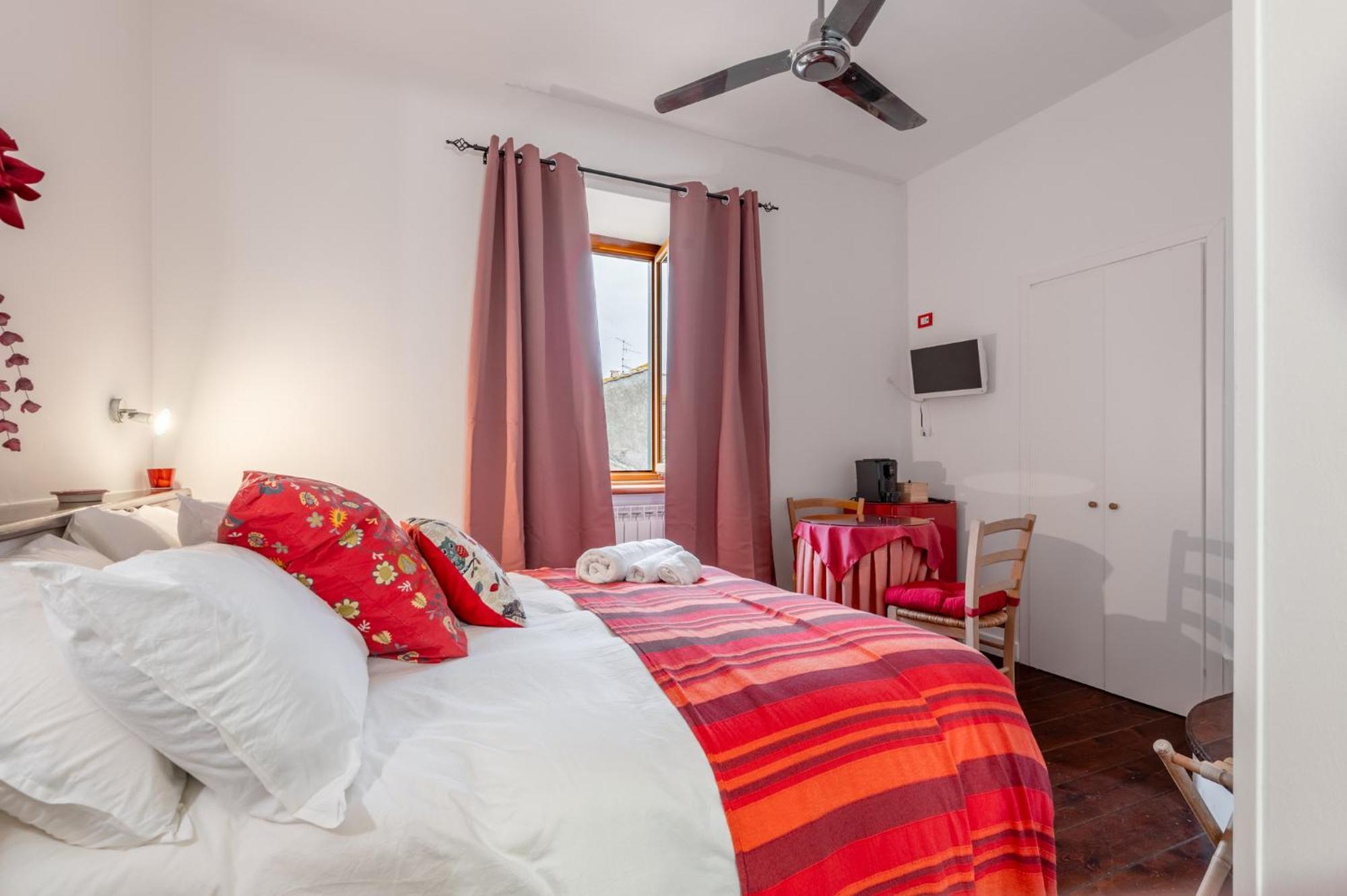 La Torretta Bed and Breakfast Tuscania Buitenkant foto